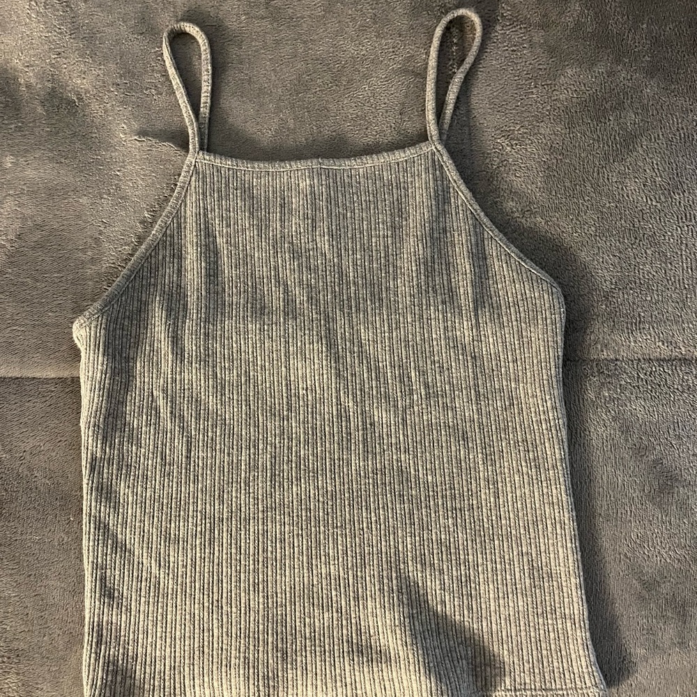 Brand: American Eagle Size: XS Color: Grey